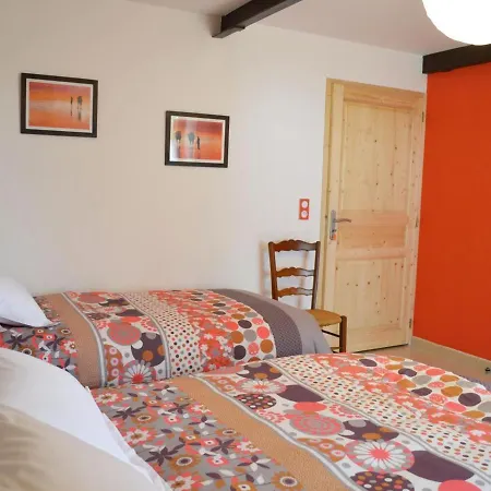 Vars, 4 Pieces, 8 Personnes - Fr-1-653-46 * Vars (Charente)